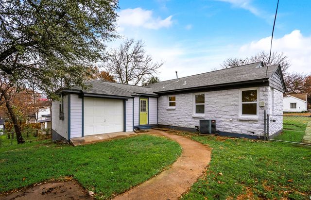 1411 Arborvitae Avenue, Dallas, TX 75224
