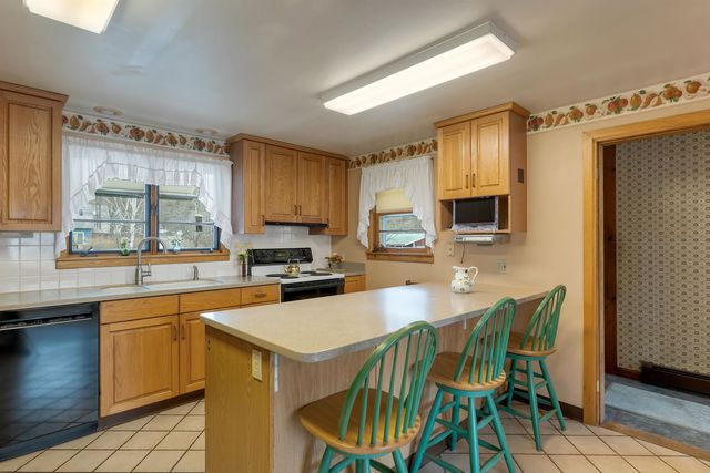 136 George Street, Keene, NH 03431