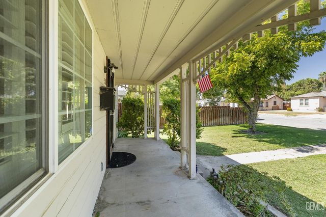 503 Ray Street, Bakersfield, CA 93308
