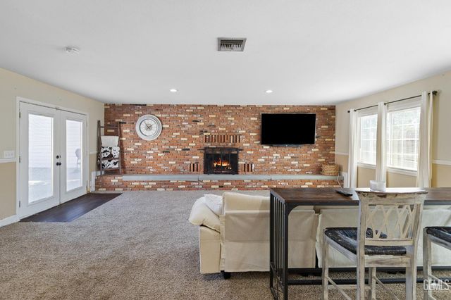 503 Ray Street, Bakersfield, CA 93308