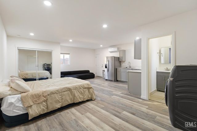 503 Ray Street, Bakersfield, CA 93308