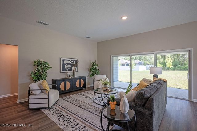 10972 HELMSDALE Lane, Jacksonville, FL 32221