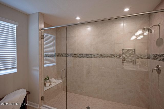 10972 HELMSDALE Lane, Jacksonville, FL 32221