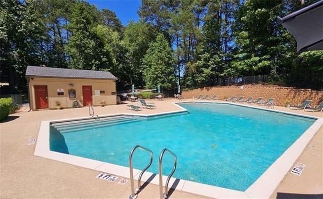 1607 Woodcliff Drive, Atlanta, GA 30350