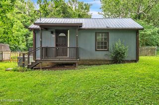 1005 Drive D, Knoxville, TN 37920