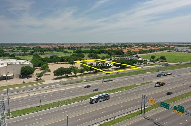5900 North Freeway, Fort Worth, TX 76137