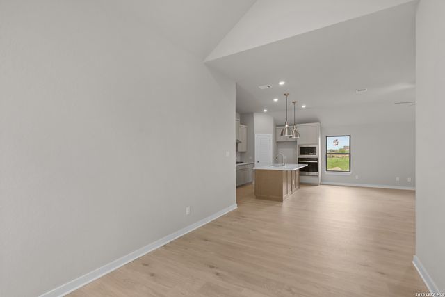 449 Desert Cactus, San Antonio, TX 78253
