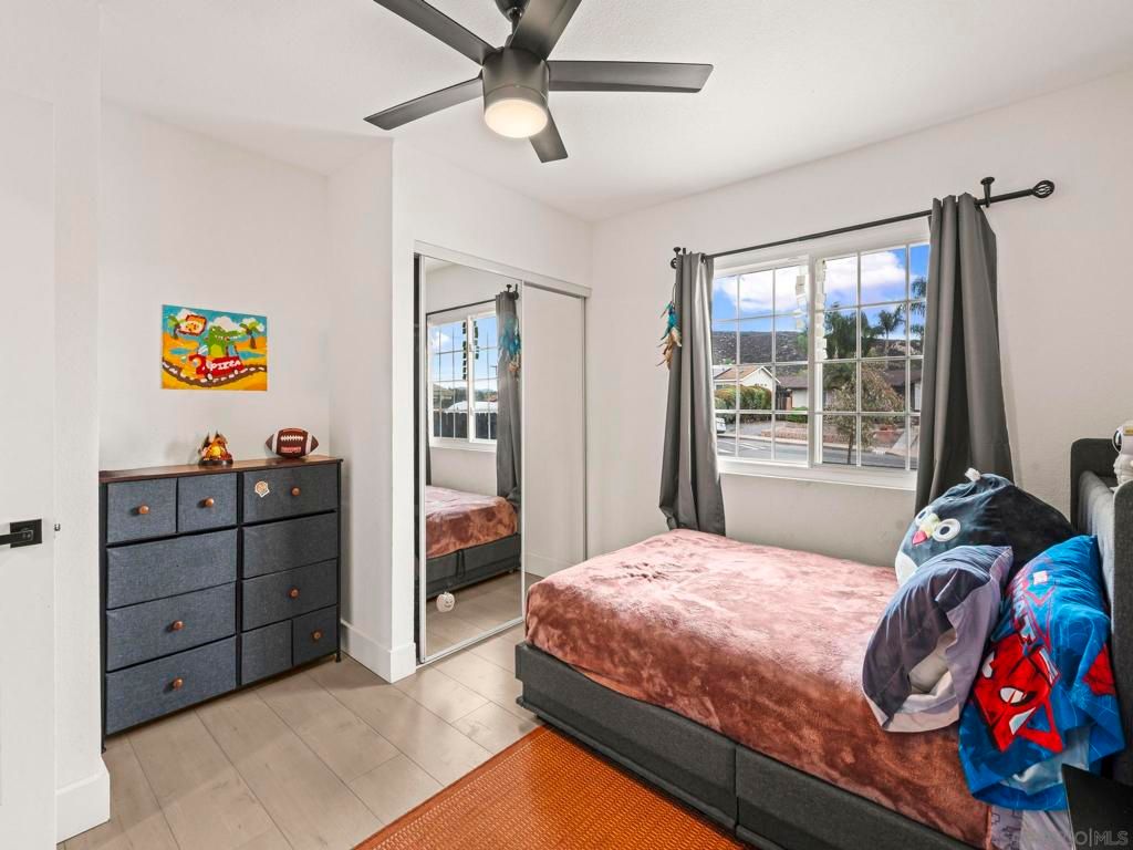 Image 9 of property listing at 10252 Santana Street, Santee, CA 92071