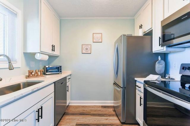 302 Canal Drive Unit 13, Carolina Beach, NC 28428