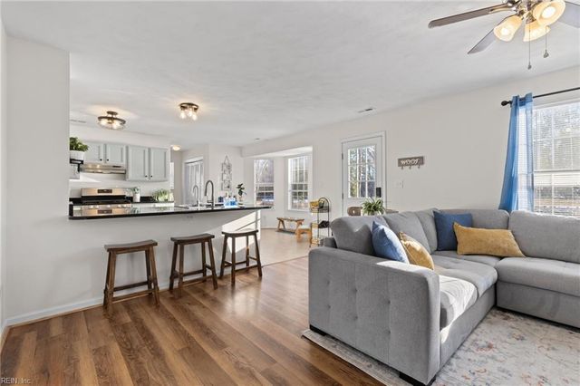 404 Adorn CT, Suffolk, VA 23434