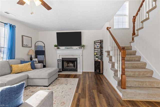 404 Adorn CT, Suffolk, VA 23434