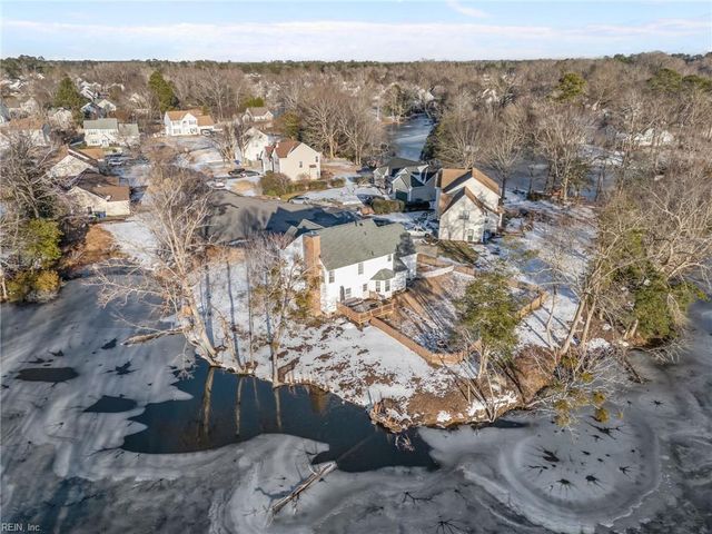 404 Adorn CT, Suffolk, VA 23434