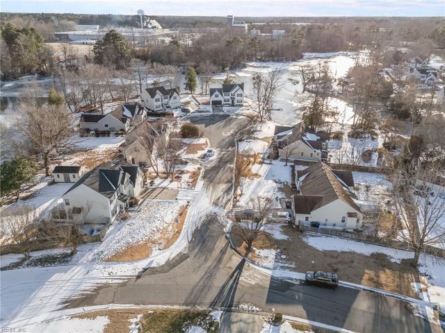 404 Adorn CT, Suffolk, VA 23434