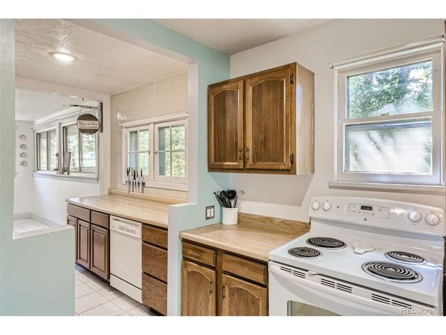 3280 Fenton St, Wheat Ridge, CO 80212