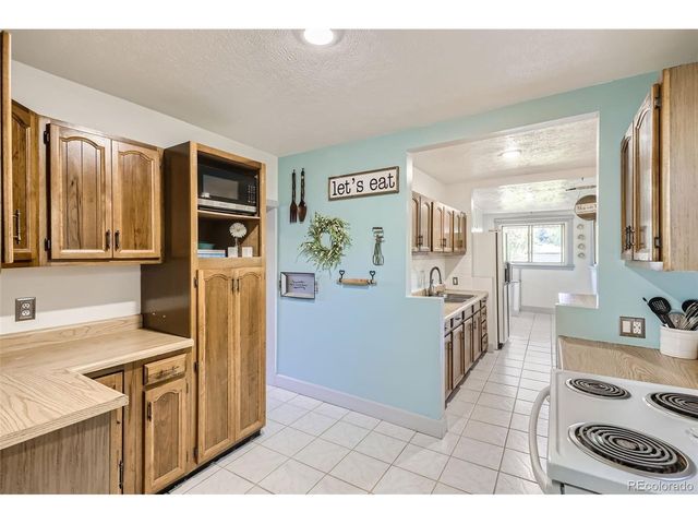 3280 Fenton St, Wheat Ridge, CO 80212