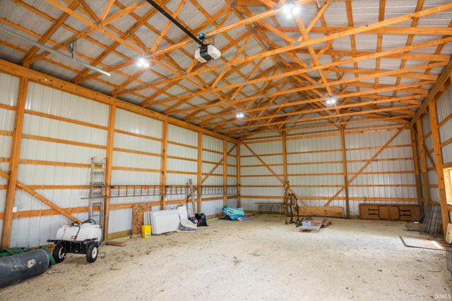 10787 N 300 W, Huntington, IN 46750