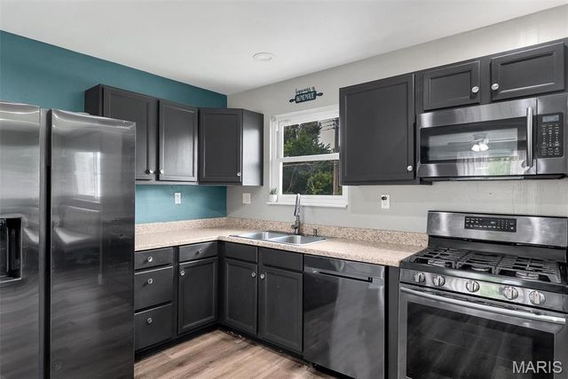 3256 Janton Lane, St Charles, MO 63301
