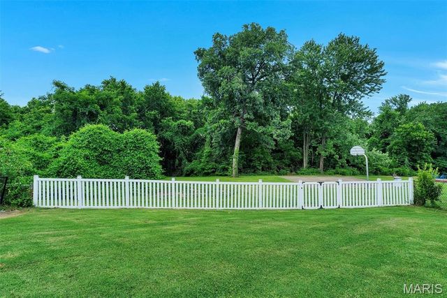 3256 Janton Lane, St Charles, MO 63301