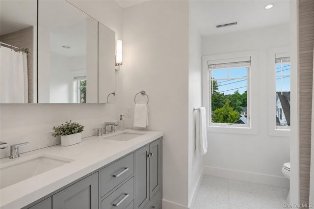 525 3rd Street, Mamaroneck, NY 10543
