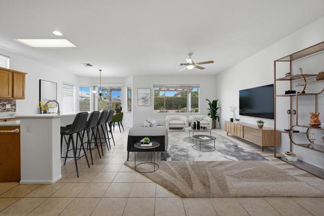 78208 Silverleaf Court, Palm Desert, CA 92211