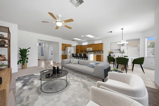 78208 Silverleaf Court, Palm Desert, CA 92211