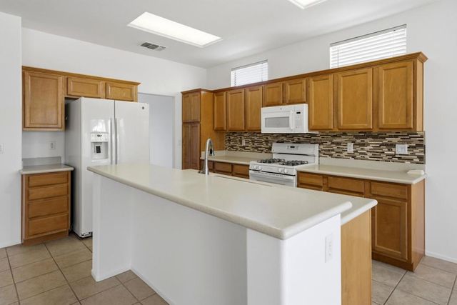 78208 Silverleaf Court, Palm Desert, CA 92211