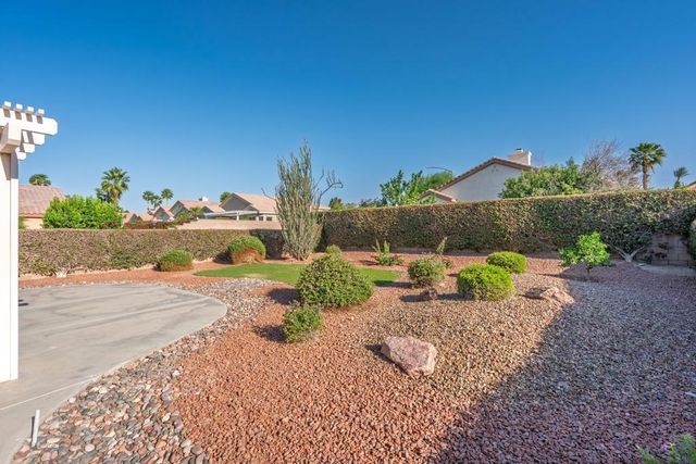 78208 Silverleaf Court, Palm Desert, CA 92211