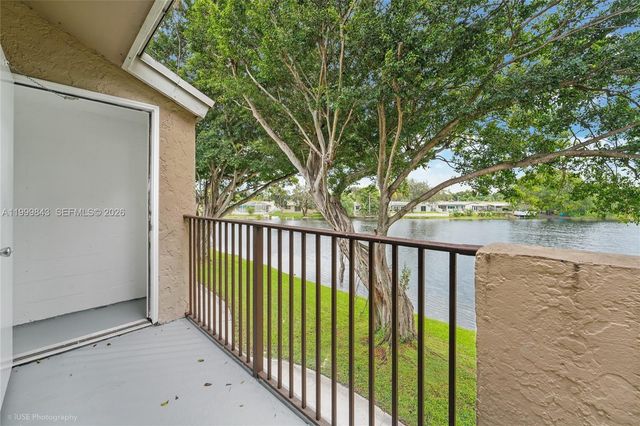 1851 NW 96th Ter 6K, Pembroke Pines, FL 33024