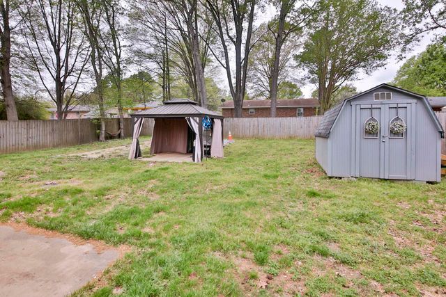 6485 YORKSHIRE RD, Horn Lake, MS 38637