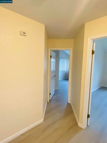 1729 Alum Rock Ct, Modesto, CA 95358