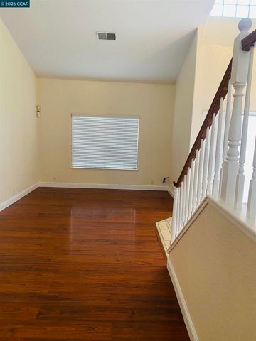 1729 Alum Rock Ct, Modesto, CA 95358