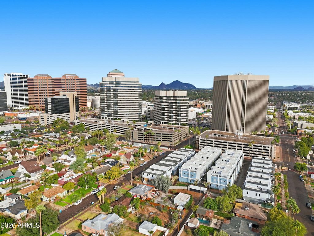 Image 30 of property listing at 134 W HOLCOMB Lane, Phoenix, AZ 85003