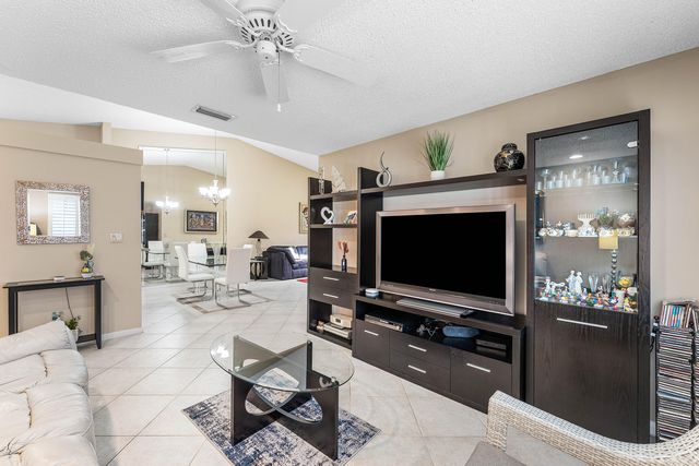6375 KINGS GATE Circle, Delray Beach, FL 33484