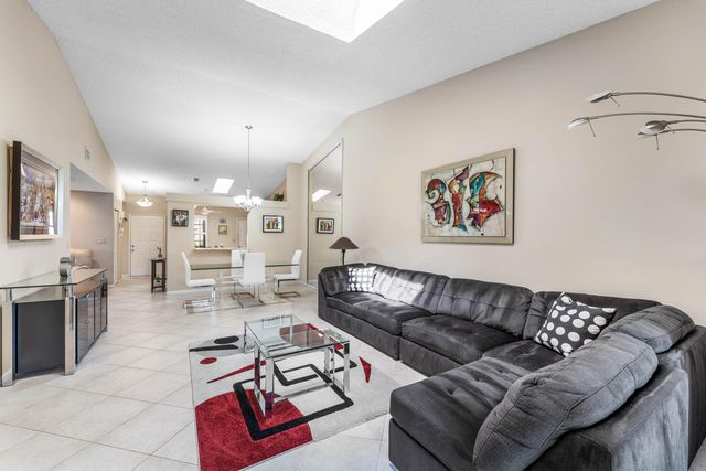 6375 KINGS GATE Circle, Delray Beach, FL 33484