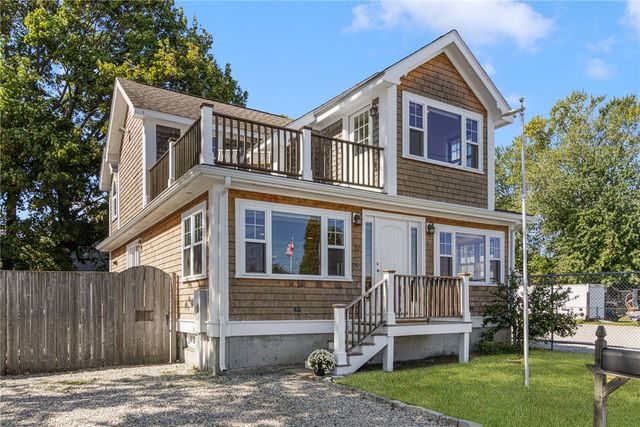 27 Seminole Street, Warwick, RI 02889