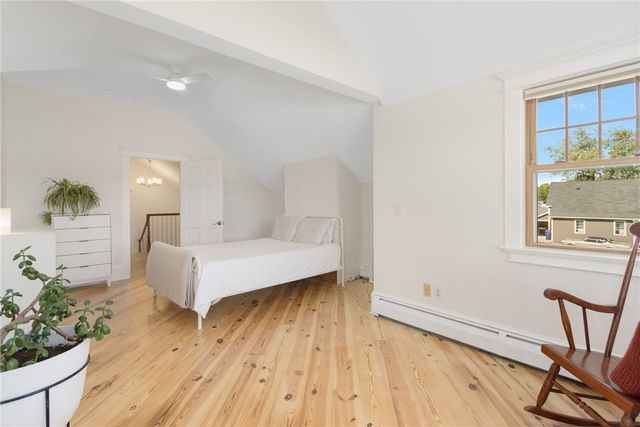 27 Seminole Street, Warwick, RI 02889