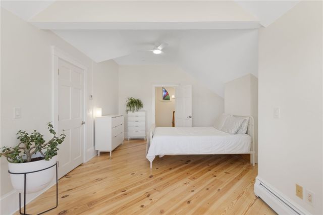 27 Seminole Street, Warwick, RI 02889