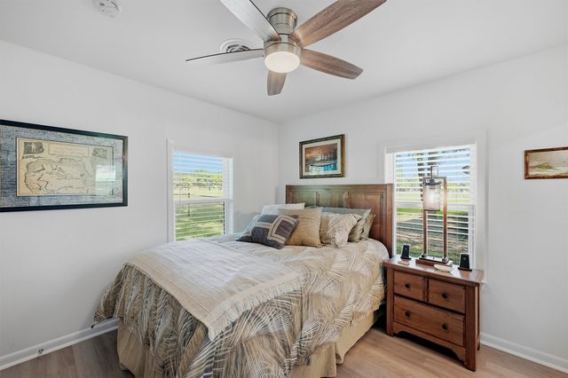 1118 Kiowa Drive W, Gainesville, TX 76240