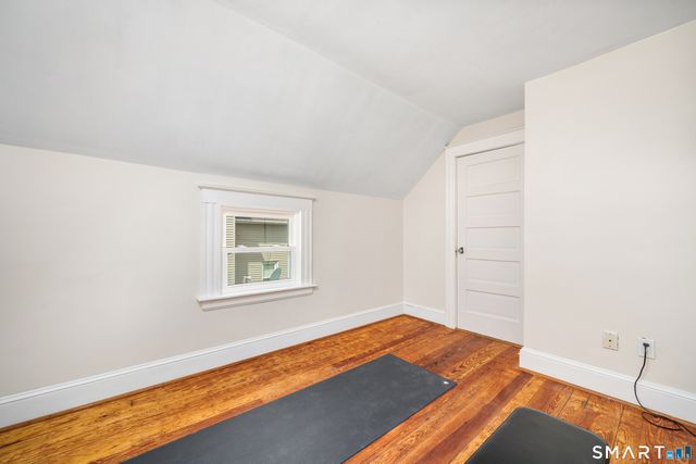 77 Commonwealth Avenue, New Britain, CT 06053