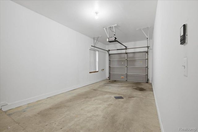 1980 Monarch Drive 23, Shelby Charter Township, MI 48316