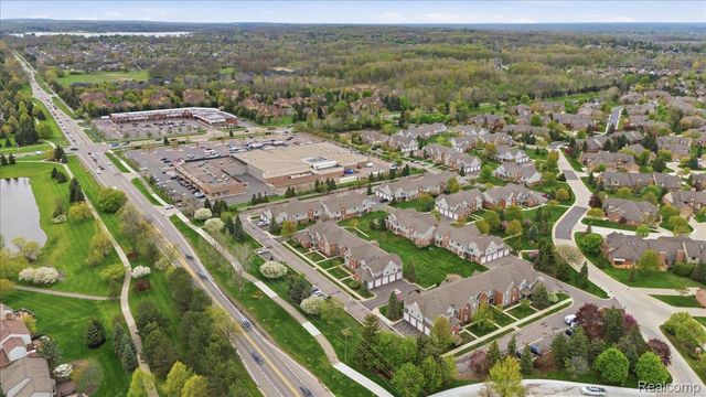 1980 Monarch Drive 23, Shelby Charter Township, MI 48316