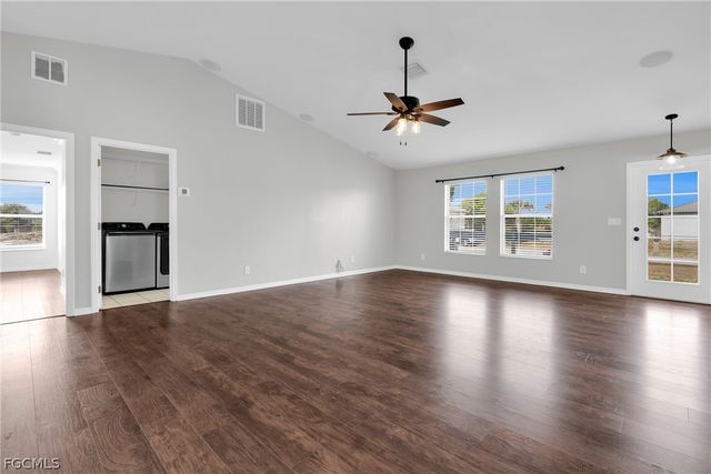 6121 Hutton CT, Fort Myers, FL 33905