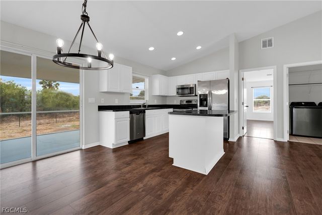 6121 Hutton CT, Fort Myers, FL 33905