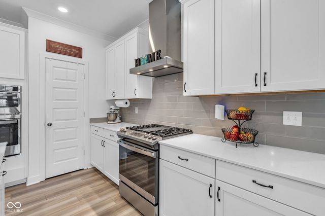 5824 Stetson Drive, Whitestown, IN 46075
