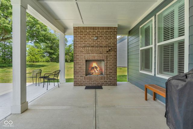 5824 Stetson Drive, Whitestown, IN 46075