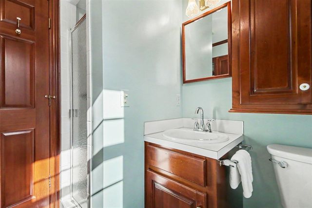 2162 Pinewood Street, Jenison, MI 49428