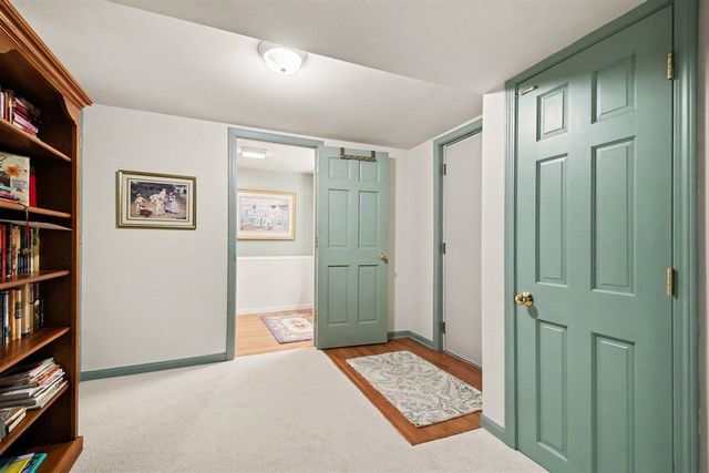 2162 Pinewood Street, Jenison, MI 49428