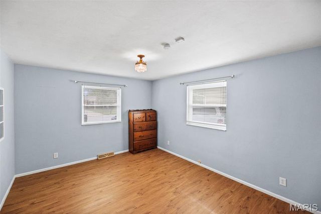 17 Westgate Drive, Pontoon Beach, IL 62040