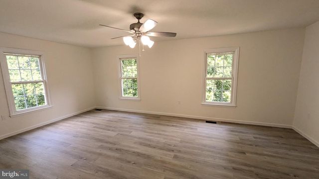 3015 BROMLEY CT, Woodbridge, VA 22192