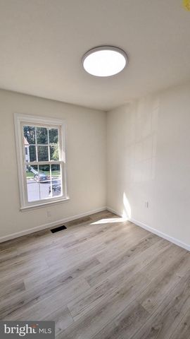 3015 BROMLEY CT, Woodbridge, VA 22192